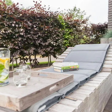 Дом отдыха Modern Holiday Home Located Against The Dunes Between Schoorl And Bergen Схорл