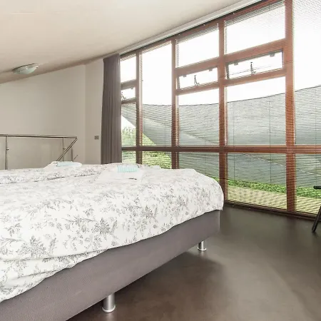 Modern Holiday Home Located Against The Dunes Between Schoorl And Bergen Схорл